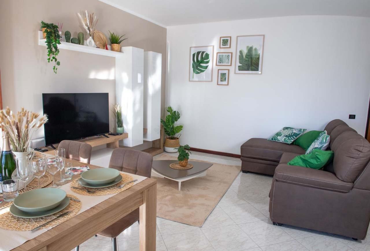 Domus Vivendi Pompeii Holiday Home Free Parking *